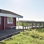 Two-bedroom In Дом отдыха Knebel