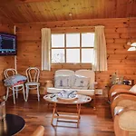Дом отдыха Two-bedroom In Knebel
