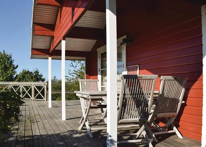 Two-bedroom In Feriehus Knebel
