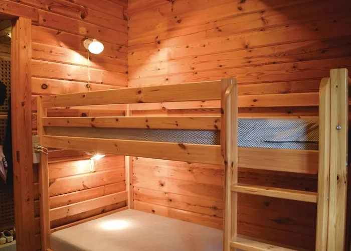 Two-bedroom In Knebel